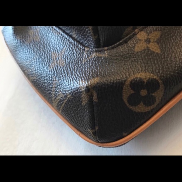 Louis Vuitton Partition Clutch - Picture 5 of 8